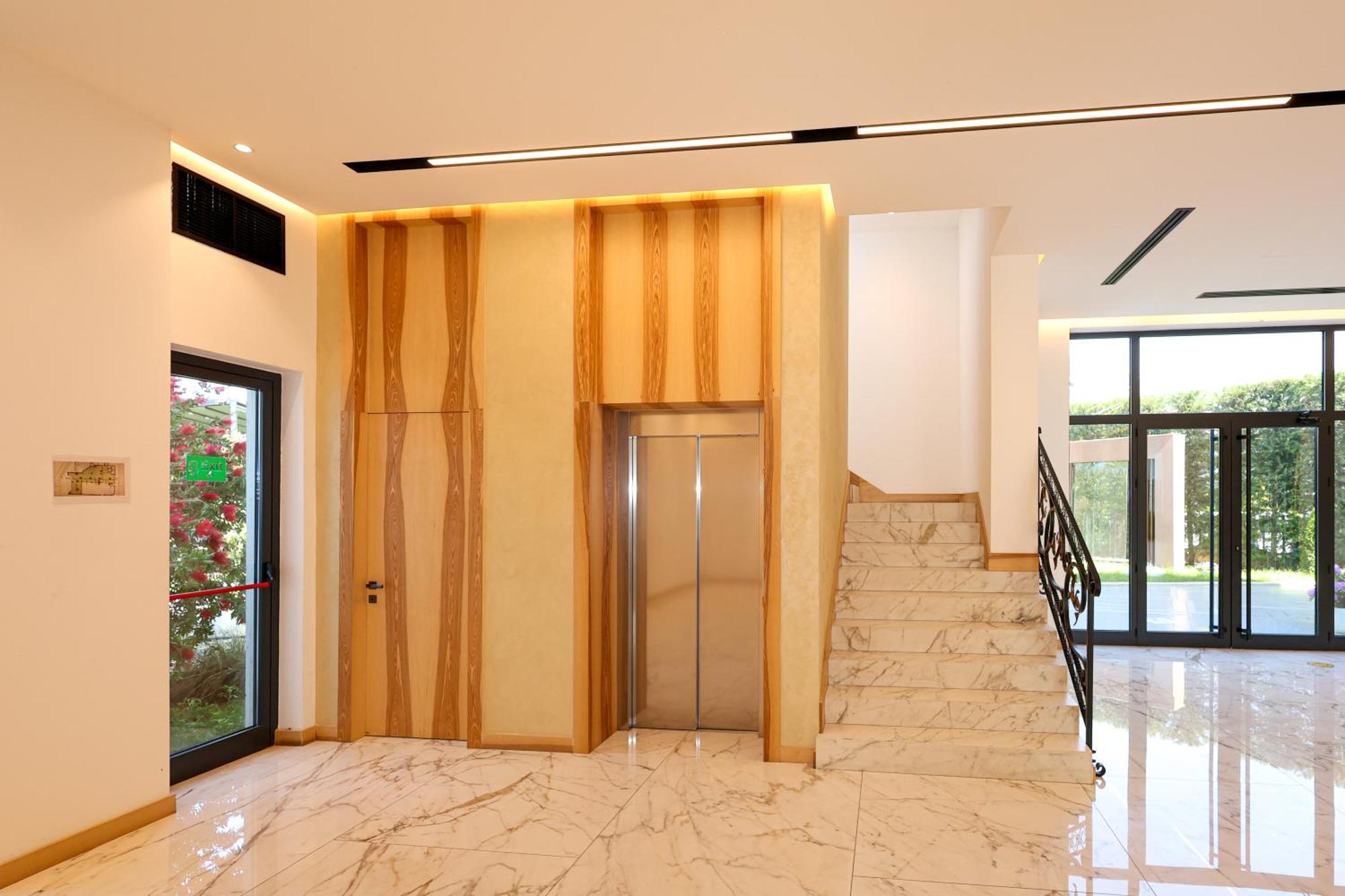Grand White City Hotel Berat Dış mekan fotoğraf