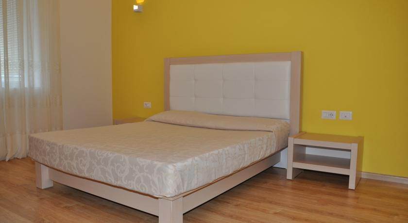 Grand White City Hotel Berat Dış mekan fotoğraf