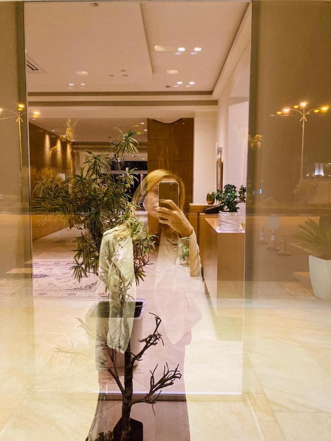 Grand White City Hotel Berat Dış mekan fotoğraf